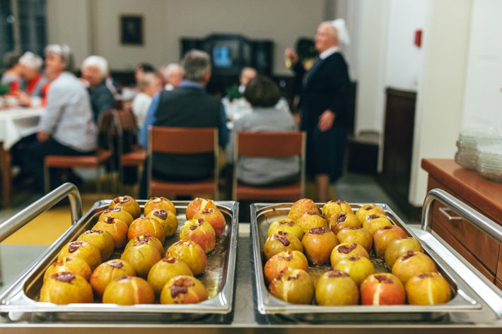 Lebenswege Halle - Eine Pforte zum Advent